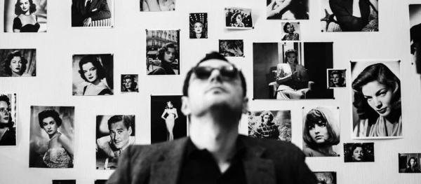 Пистолет, и девушка, и все-все-все: «Новая волна» Ричарда Линклейтера добралась из Канн до России